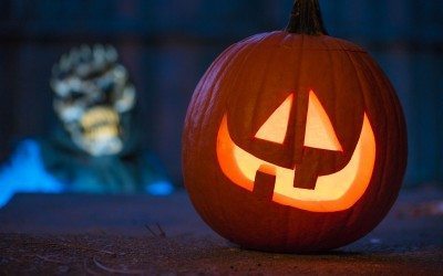 How to Light a Jack-o-lantern