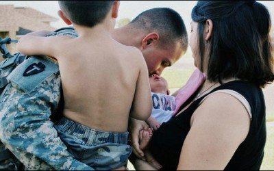 A Soldier Meets his Daughter / Why This Photo Works